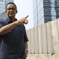 anies-minta-pasukan-pelangi-tingkatkan-standar-kebersihan-gbk