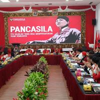 pdip-bekali-caleg-artis-dengan-pesan-di-balik-kuliner-lokal