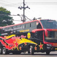 keren-gan-inilah-bus-ekonomi-non-ac-termewah-di-kelasnya