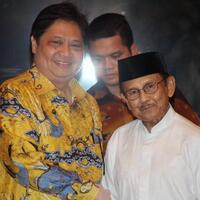 habibie-minta-golkar-beri-kebebasan-jokowi-pilih-cawapres