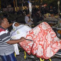 rsud-ntb-kewalahan-menangani-korban-gempa