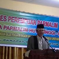 pemimpin-parmalim-monang-naipospos-perempuan-bukan-pendamping-laki-laki