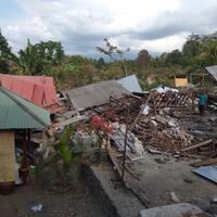 pengungsi-di-perbukitan-mengeluh-belum-terima-bantuan