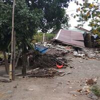 tni-polri-kirim-7-pesawat-berisi-bantuan-ke-lombok