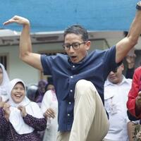 pks-jelaskan-definisi-santri-post-islamisme-sandiaga-uno