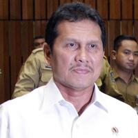 asman-abnur-dianggap-pantas-mundur