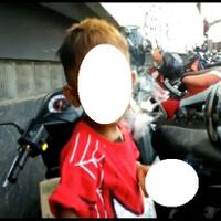 sehari-habis-40-rokok-bocah-2-tahun-dari-indonesia-ini-mendunia