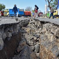 rentetan-gempa-di-lombok-menewaskan-515-jiwa