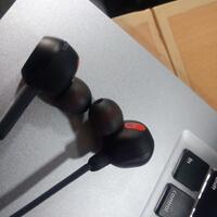 audioshop--service-headphone-earphone-cable-traktor-dj-for-ipad-iphone