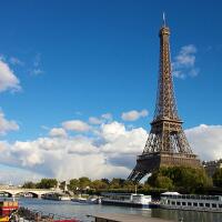 keruntuhan-menara-eiffel