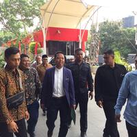 romy-penuhi-panggilan-kpk