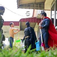 saat-superhero-di-suruh-suruh-di-malaysia