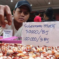 penjual-batu-akik-menjerit-dulu-booming-kini-diobral-pun-tak-laku