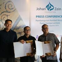 johari-zein-foundation-salurkan-bantuan-pembangunan-masjid-di-lombok