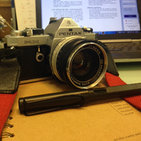 warung-ngumpul-penggemar-kamera-analog---part-5