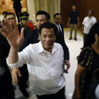 tingkat-kepercayaan-publik-filipina-terhadap-duterte-capai-titik-terendah