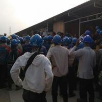 pemukulan-karyawan-lokal-oleh-tka-picu-demo-di-pt-ztpi-jawa-7
