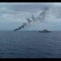 kapal-perang-kri-rencong-622-terbakar-habis--tenggelam-di-sorong