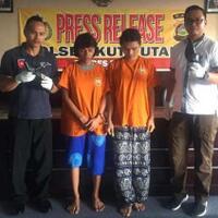 bayaran-kurang-dua-waria-di-bali-keroyok-bule-asal-swiss