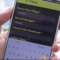 kaya-pacaran-gan-sekarang-polisi-minta-no-hp-dan-e-mail