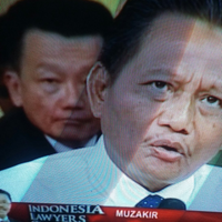 sering-nongol-di-ilc-tapi-gak-pernah-ngomong-penasaran-siapakah-dia