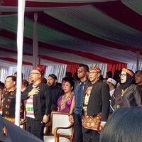 momen-titiek-didit-temani-prabowo-deklarasi-kampanye-damai