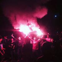 sepak-bola-antara-loyalitas-cinta-kebersamaan-dan-kekerasan