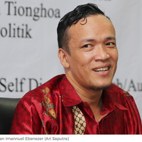 ma-ruf-akan-ketemu-ahoker-batman-buang-masa-lalu-bila-ingin-maju