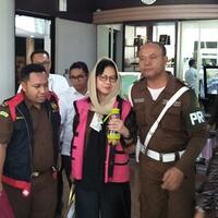 karen-ditahan-20-hari-di-rutan-pondok-bambu