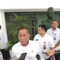 menhan-sebut-indonesia-harus-mendekat-ke-negara-besar