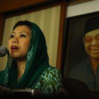 yenny-wahid-diharapkan-jaring-dukungan-perempuan-dan-milenial