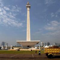 ada-doa-untuk-habib-rizieq-di-monas-pengalihan-lalin-situasional