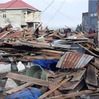 banyak-warga-masih-terjebak-reruntuhan-gempa-palu