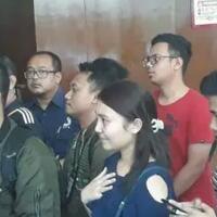 sambil-menangis-pns-cantik-ini-minta-ikut-bnpb-ke-palu