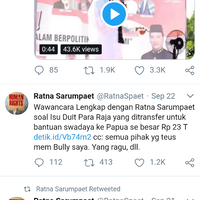 ratna-sarumpaet-sindir-yenny-wahid-yang-sempat-pegang-lukisan-jokowi