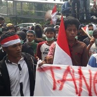 tuntut-prabowo-diproses-hukum-mahasiswa-capres-penyebar-hoaks