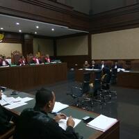 eni-saragih-dijanjikan-rp22-miliar-dari-proyek-pltu-riau-1