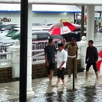 cerita-edy-rahmayadi-gagal-ke-masjid-karena-banjir