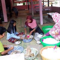 persiapan-sedekah-laut-diobrak-abrik-polisi-sita-spanduk-dan-penjor