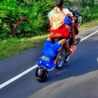 gimana-tampilan-yamaha-r25-baru-bagus-atau-jelek-gan