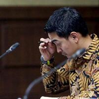zumi-zola-sesak-napas-sidang-pemeriksaan-terdakwa-ditunda