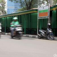 melihat-trotoar-khusus-pkl-di-kuningan-jakarta