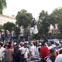 kantor-pbnu-jadi-sasaran-demo-bela-tauhid
