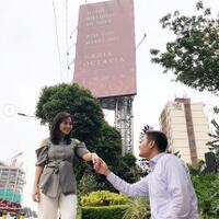 terniat-pria-pasang-billboard-di-jalan-gatot-subroto-untuk-lamar-kekasih