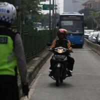 36234-pengendara-terjaring-operasi-zebra-2018