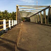 satu-jembatan-ambruk-dan-tiga-wilayah-di-tasikmalaya-terendam-banjir