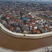 jokowisharepenampakan-sungai-ciliwung-terbaru