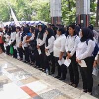 kebelet-jadi-pns-peserta-ujian-tes-seleksi-nekat-taruh-jimat-dicelana-dalam--bra