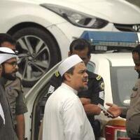 detik-detik-penjemputan-penahanan-habib-rizieq-oleh-intelijen-saudi