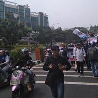 warga-sering-ditolak-saat-berobat-ratusan-buruh-geruduk-bpjs-tangerang